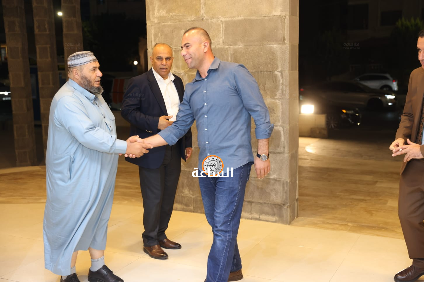 Madar Al-Saa Images 0.4829147714395804