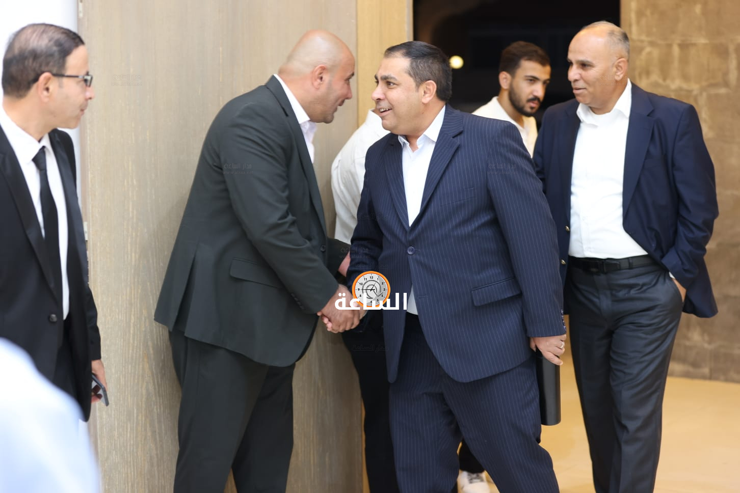 Madar Al-Saa Images 0.8279071729185887