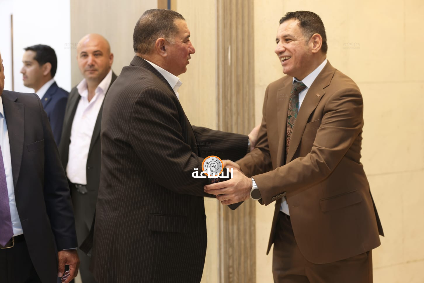 Madar Al-Saa Images 0.556180994025792
