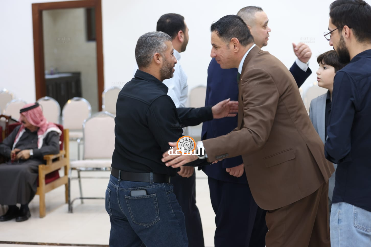 Madar Al-Saa Images 0.9138783641962752