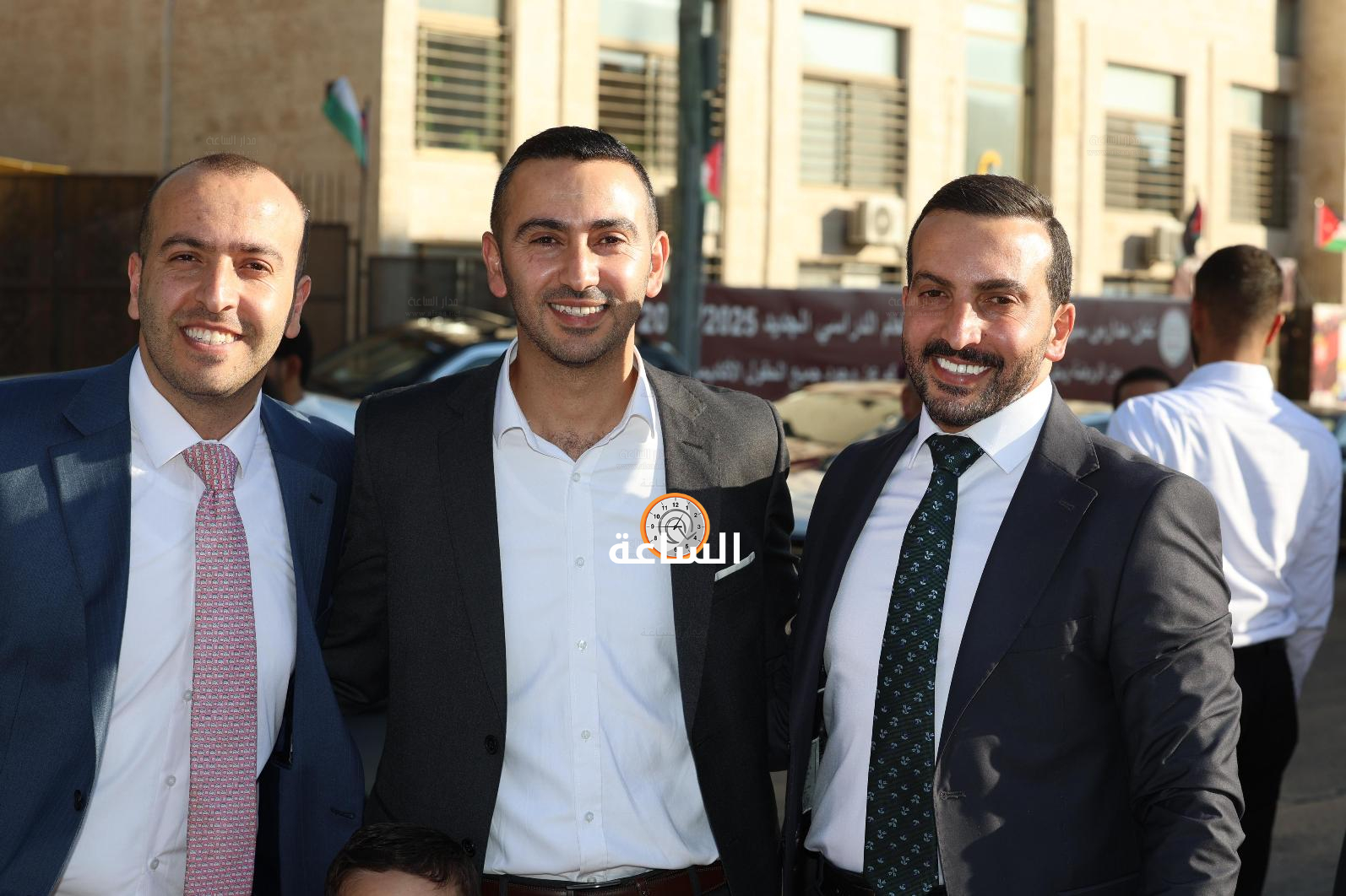 Madar Al-Saa Images 0.9747728392689851