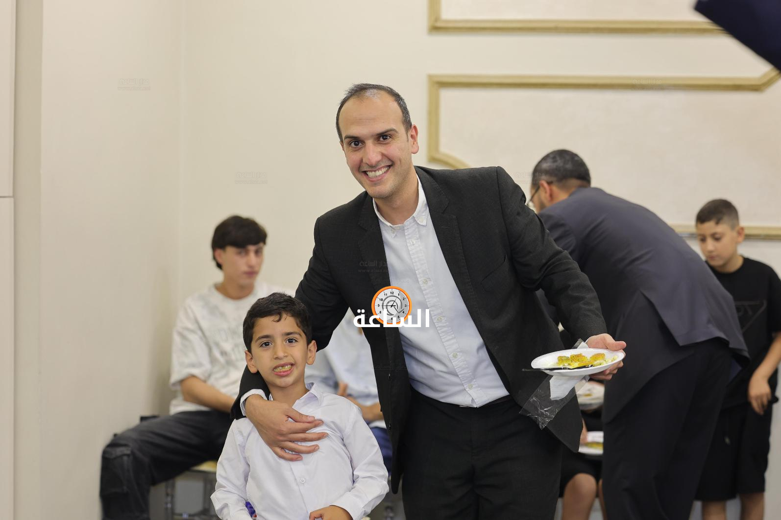Madar Al-Saa Images 0.8734678459878841