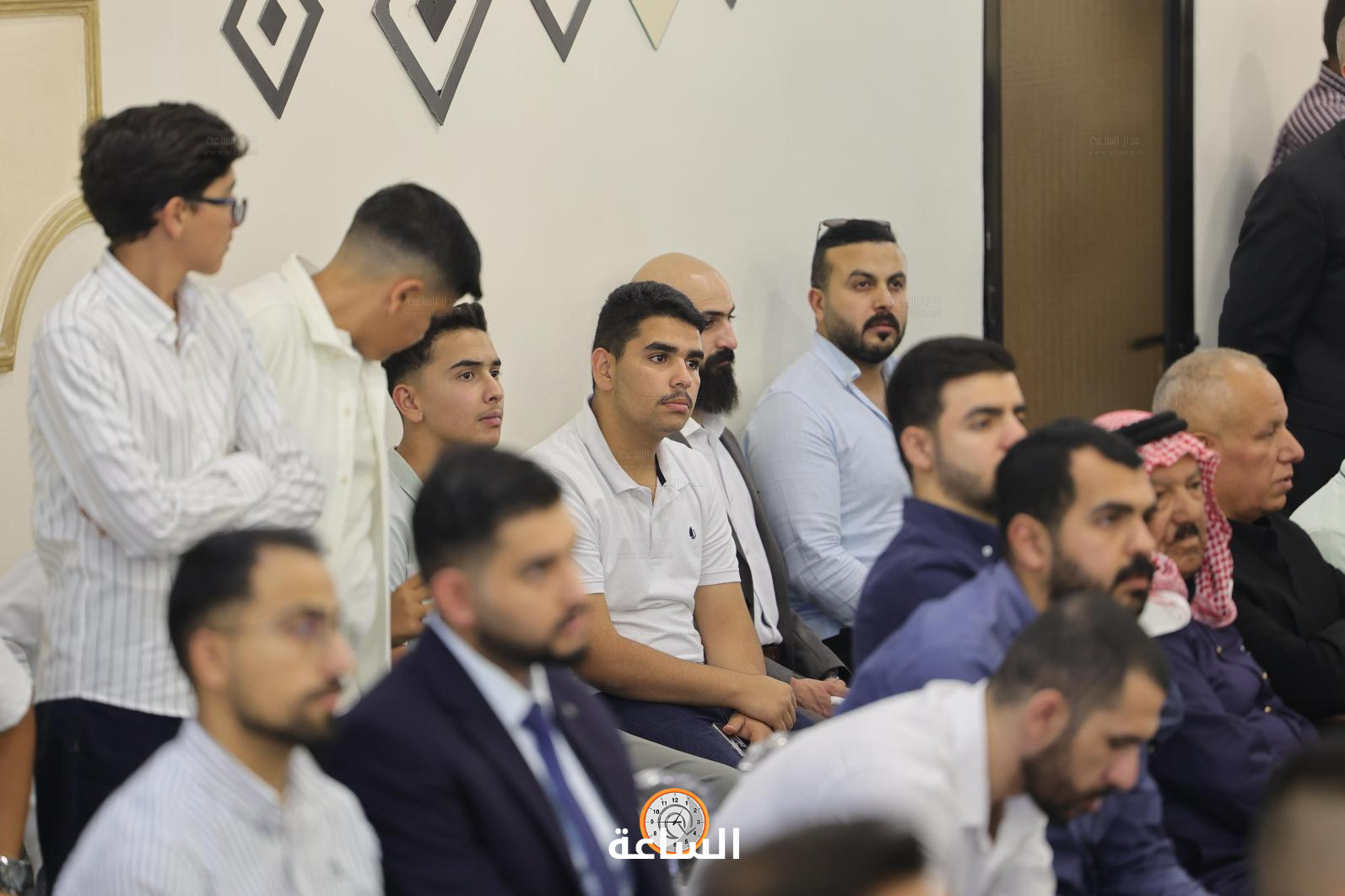 Madar Al-Saa Images 0.5884032125398467