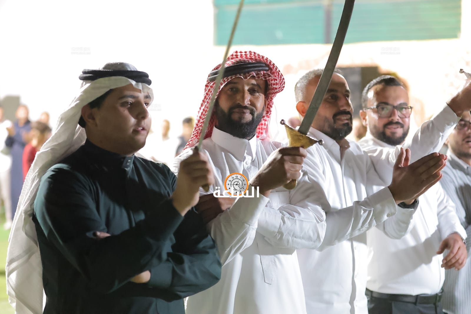 Madar Al-Saa Images 0.7635724820216566