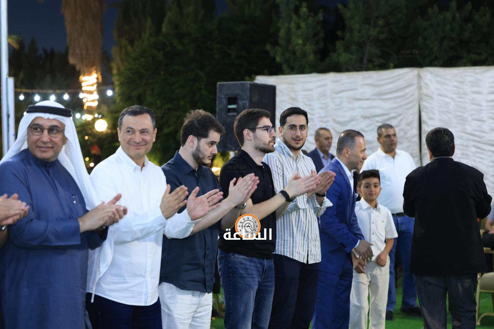 Madar Al-Saa Images 0.15926193290646362