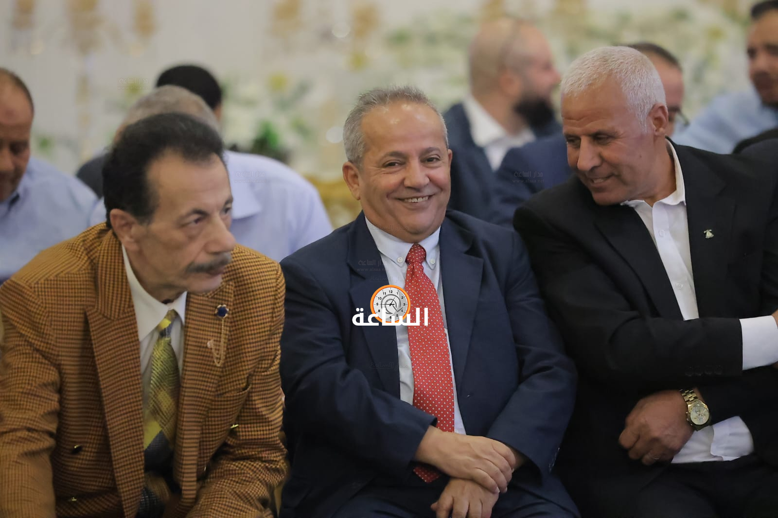 Madar Al-Saa Images 0.5456544309375917