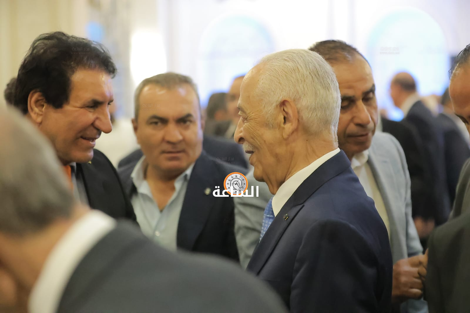 Madar Al-Saa Images 0.8217170522240058