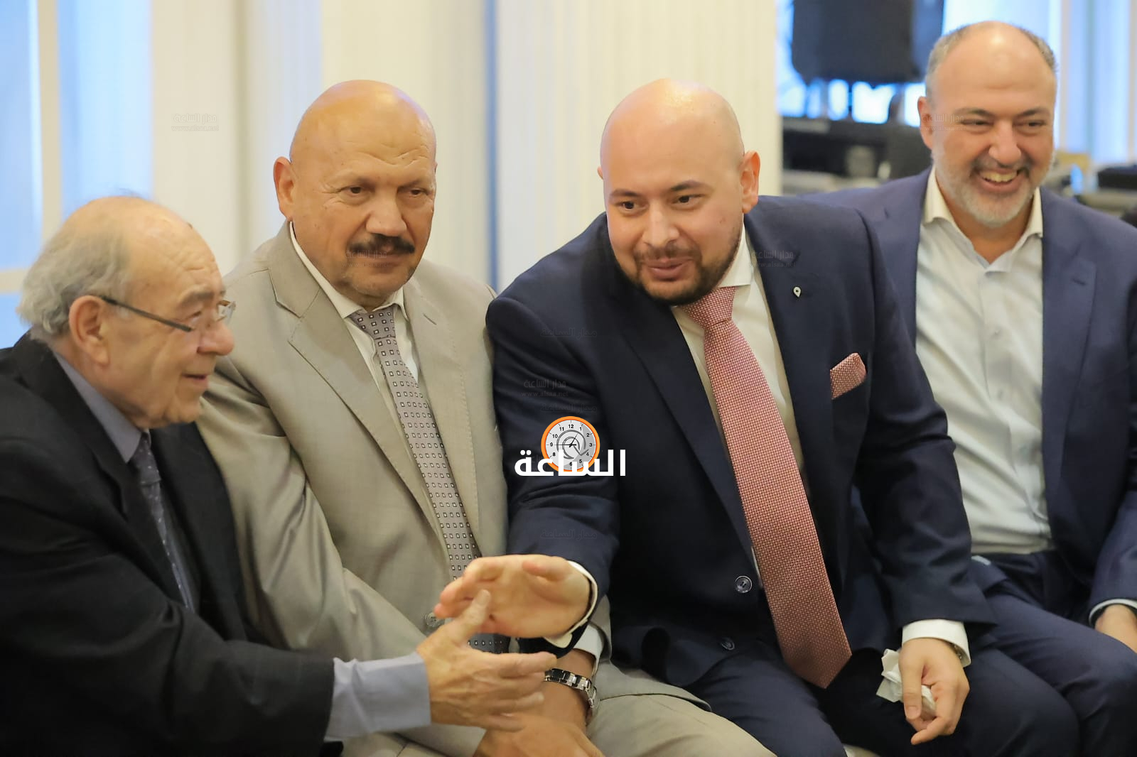 Madar Al-Saa Images 0.24588591666426063