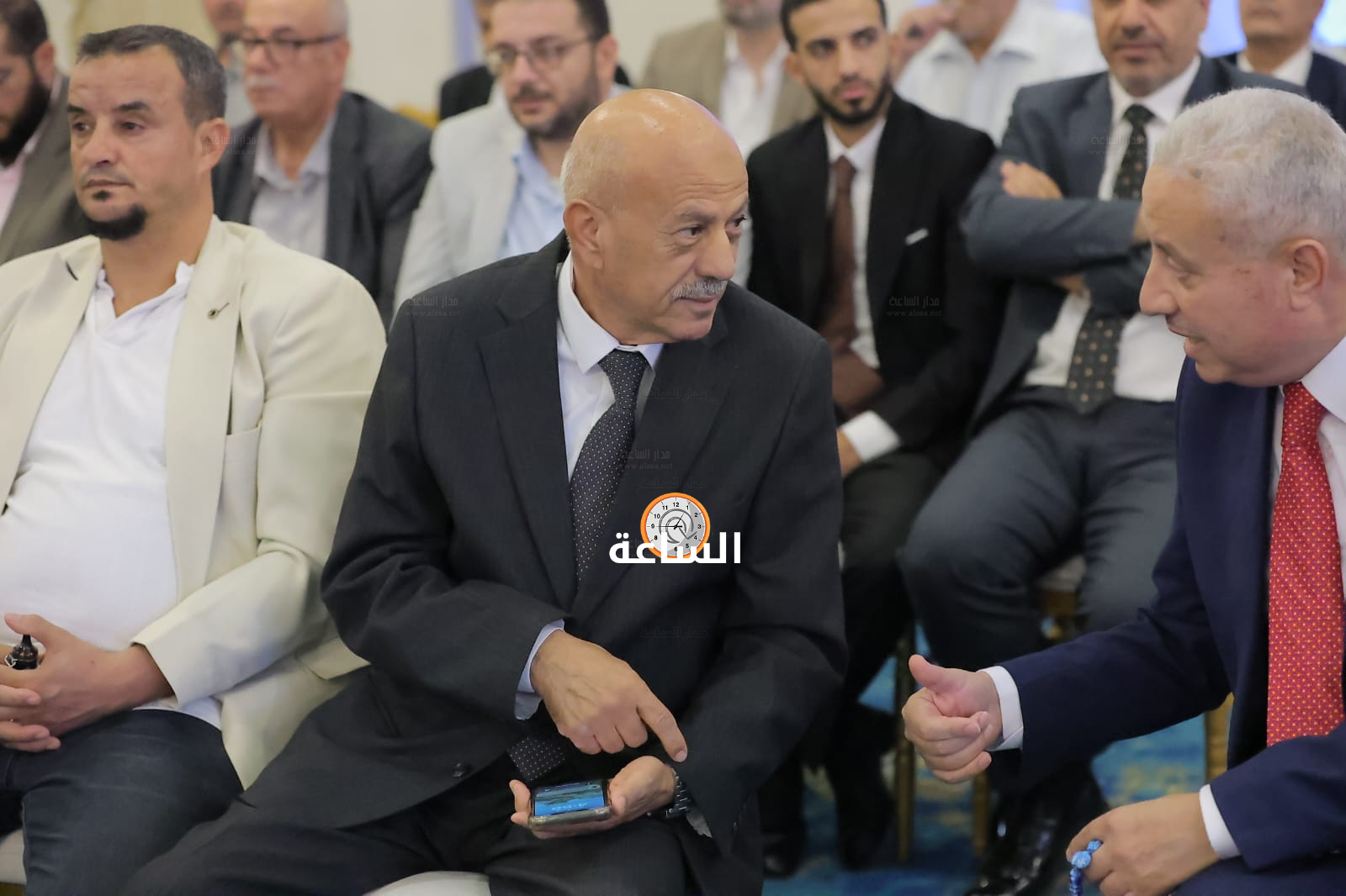 Madar Al-Saa Images 0.36566037961792963