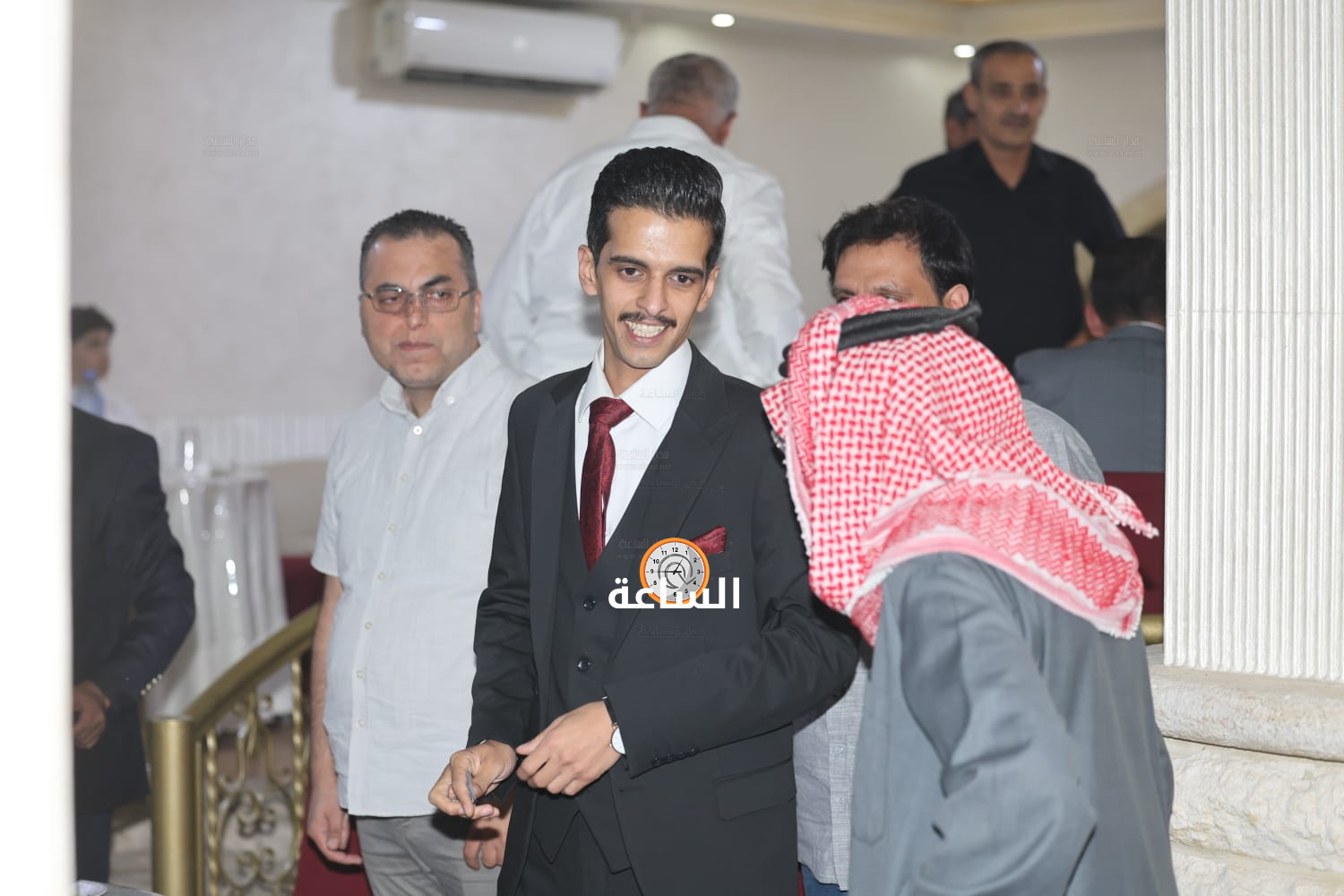 Madar Al-Saa Images 0.3332853210145298