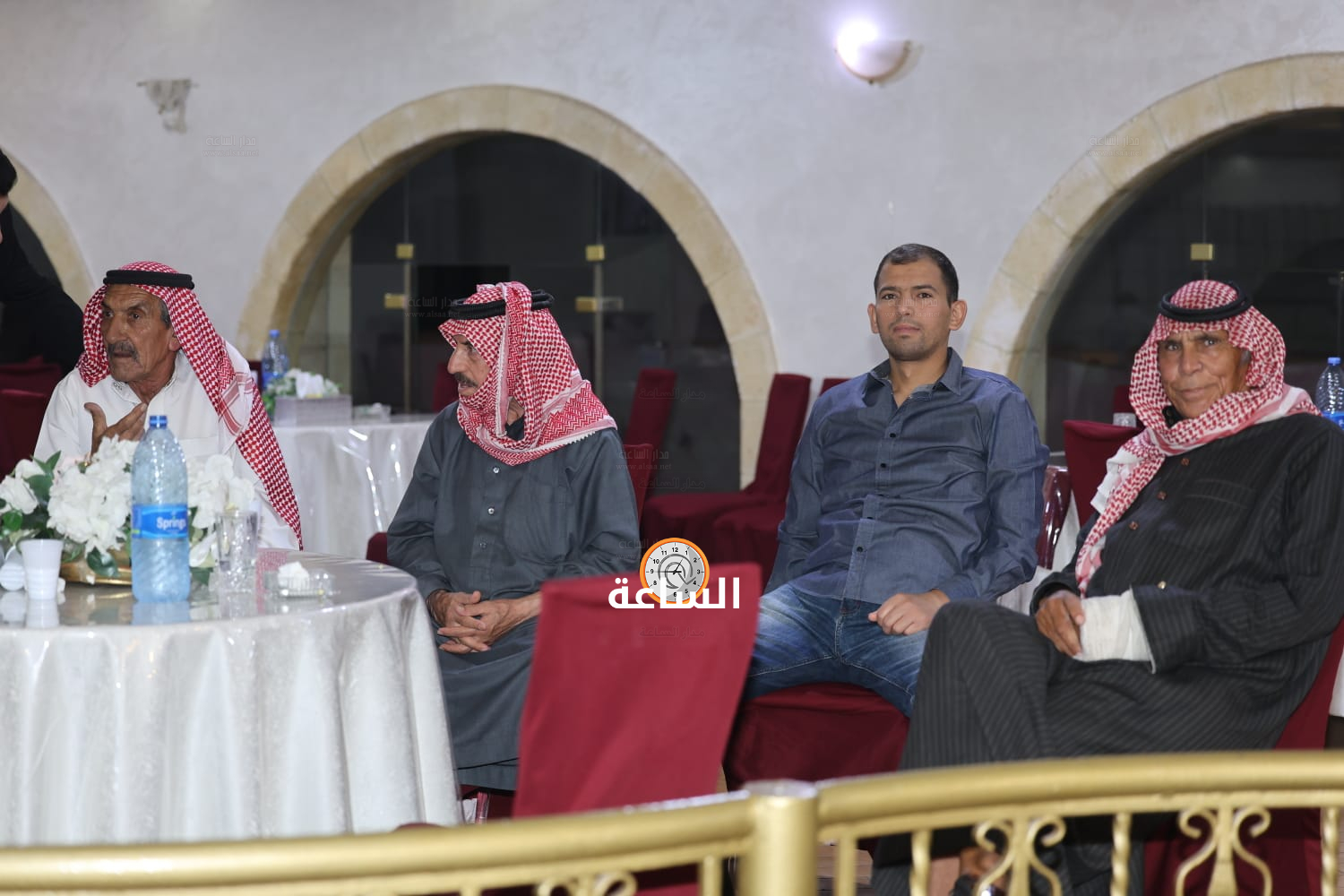 Madar Al-Saa Images 0.4308747796095289