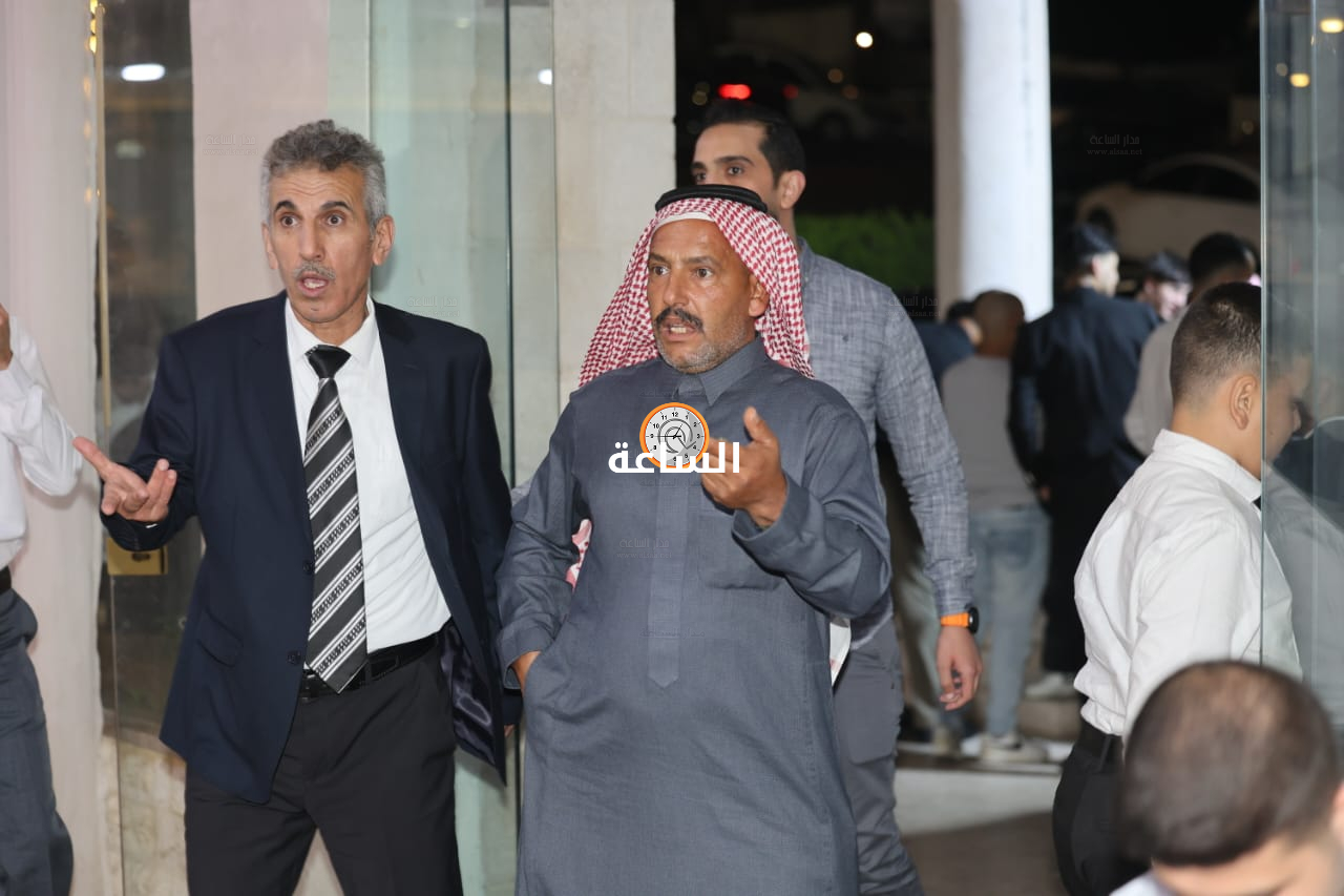 Madar Al-Saa Images 0.6456468034180453
