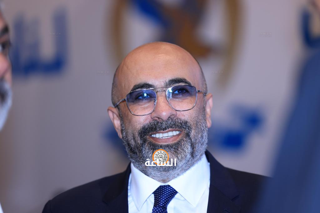 Madar Al-Saa Images 0.15833364819523132