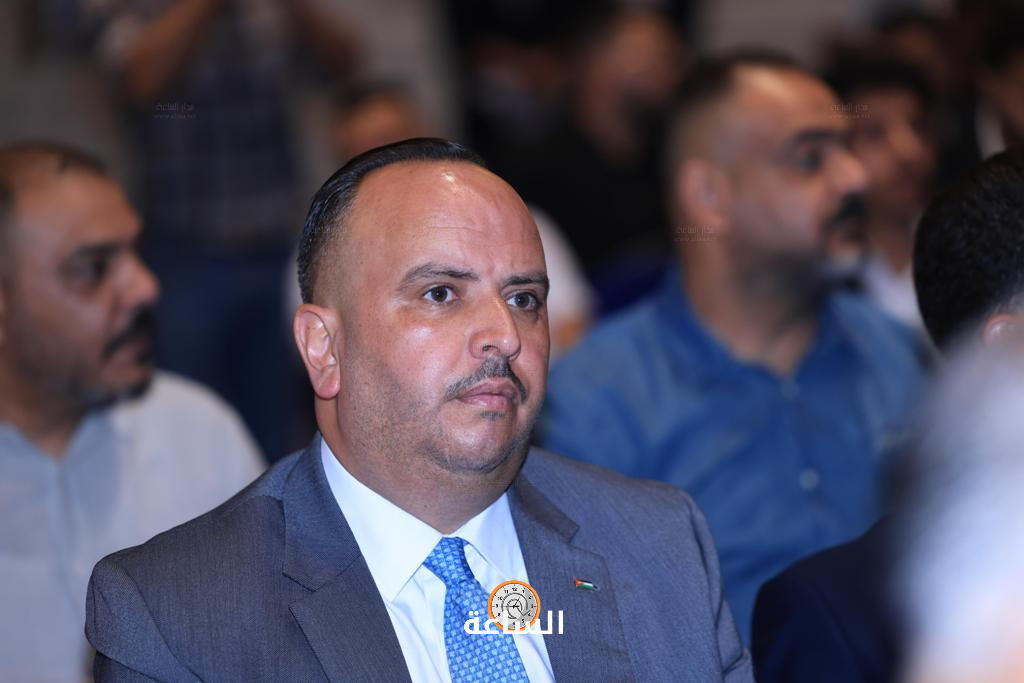 Madar Al-Saa Images 0.432767800978341