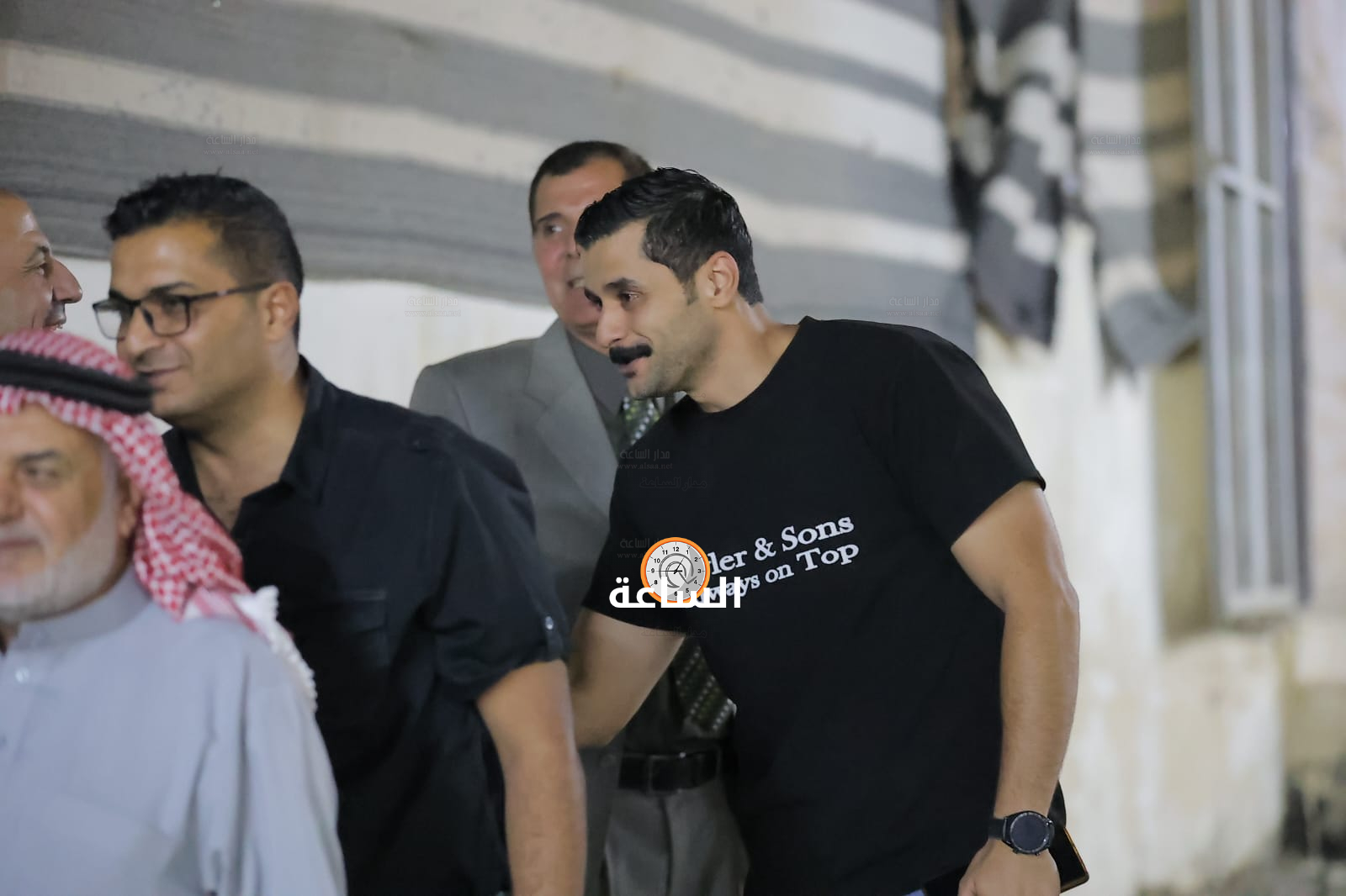 Madar Al-Saa Images 0.3234665061352868