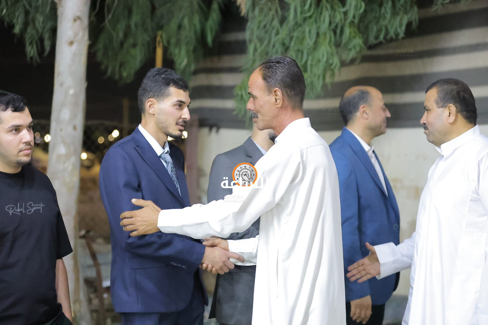 Madar Al-Saa Images 0.594604468617089