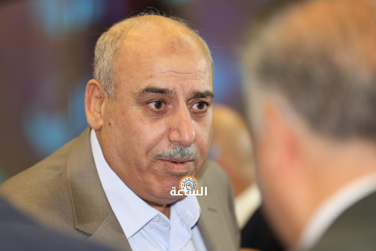 Madar Al-Saa Images 0.9769092057718305