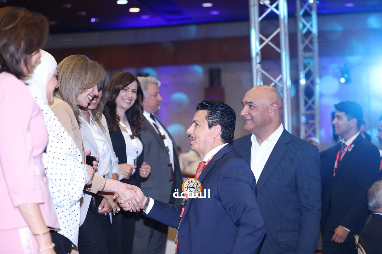 Madar Al-Saa Images 0.019689229855986534