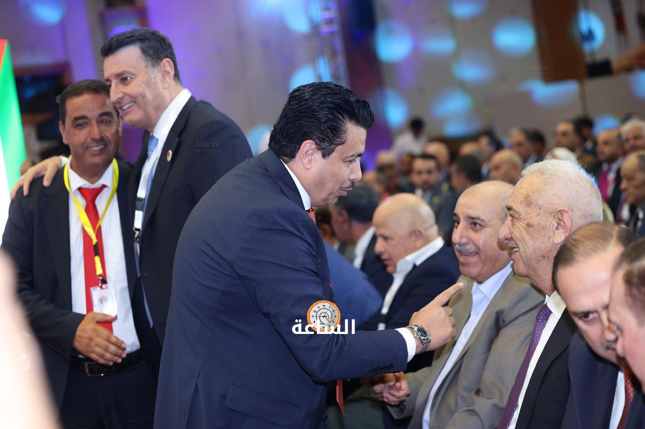 Madar Al-Saa Images 0.0423642724349923