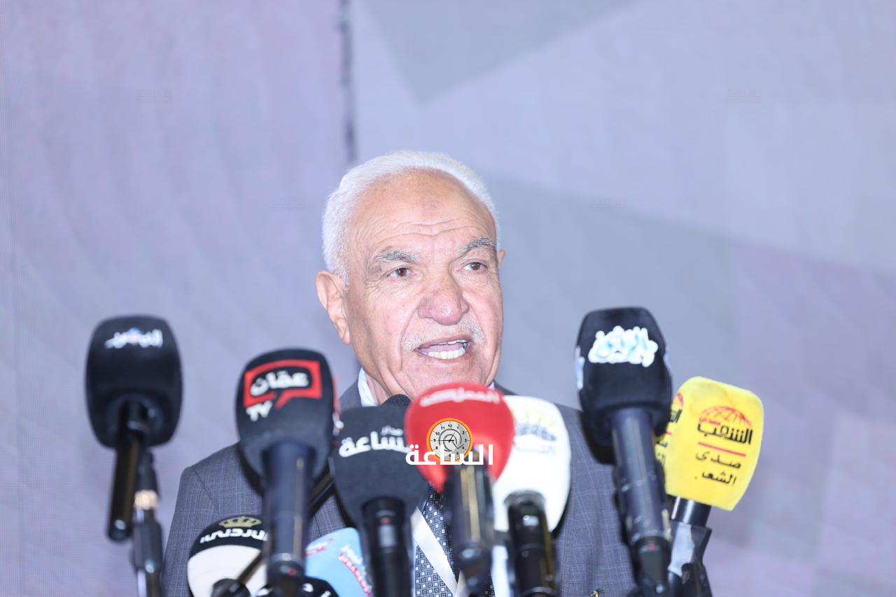 Madar Al-Saa Images 0.9288384569450564