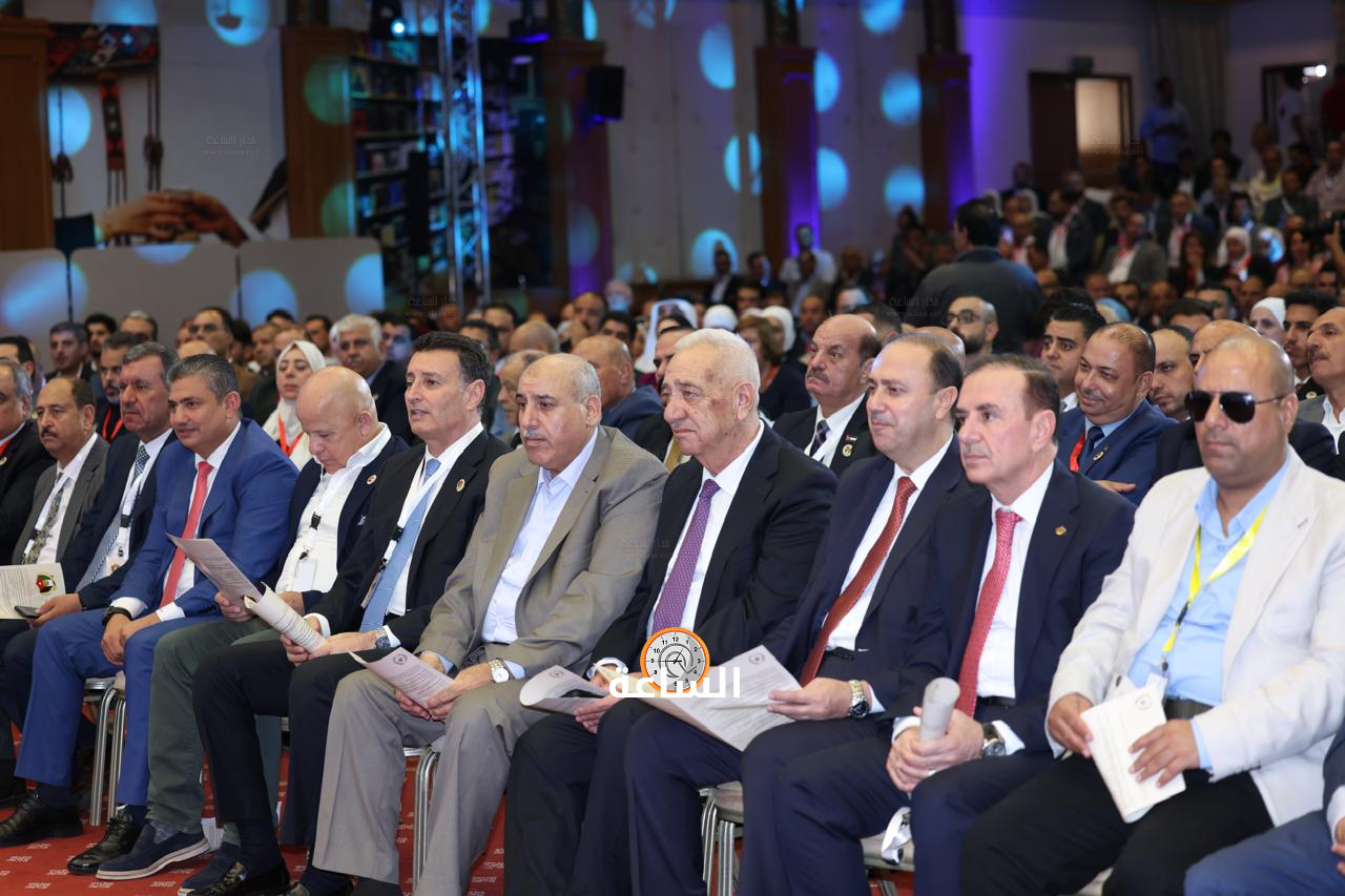 Madar Al-Saa Images 0.6367015187551514