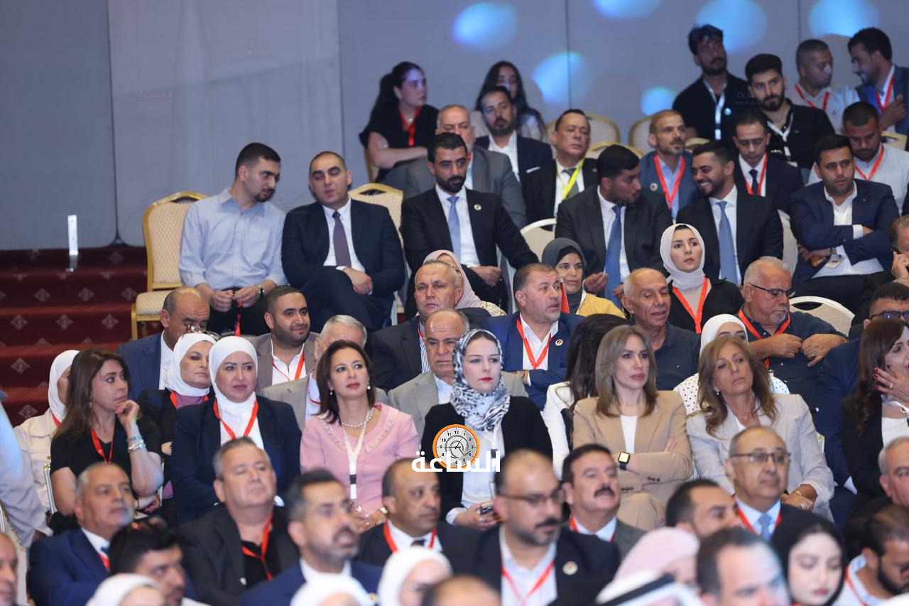 Madar Al-Saa Images 0.7254239041361502