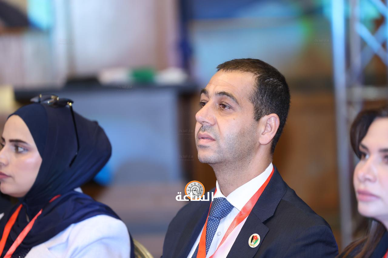Madar Al-Saa Images 0.18208321348231493