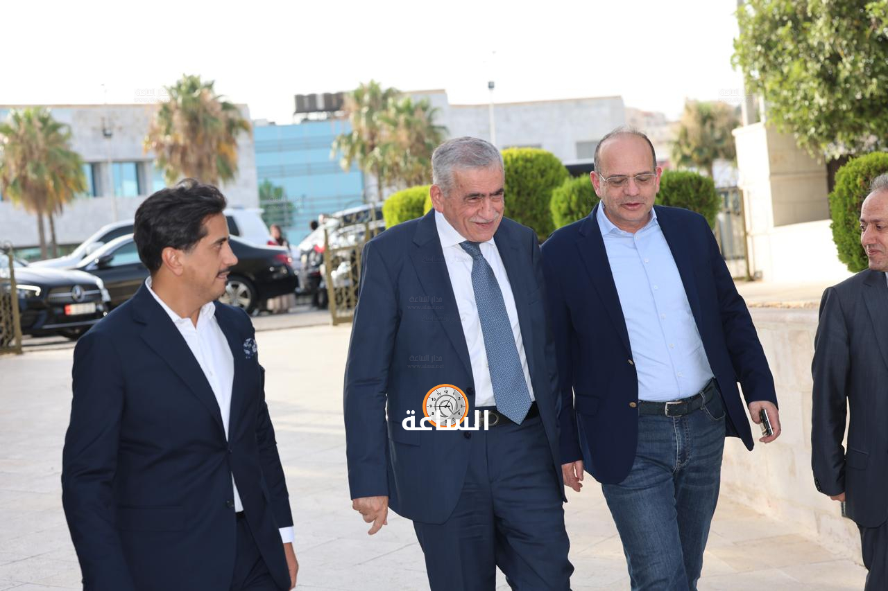 Madar Al-Saa Images 0.5750319296479101