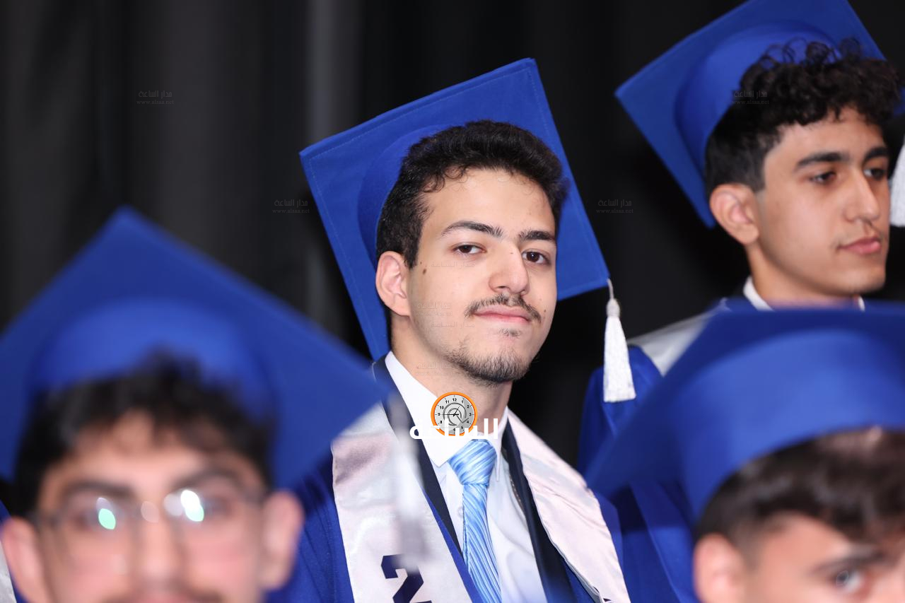 Madar Al-Saa Images 0.8342548672637451