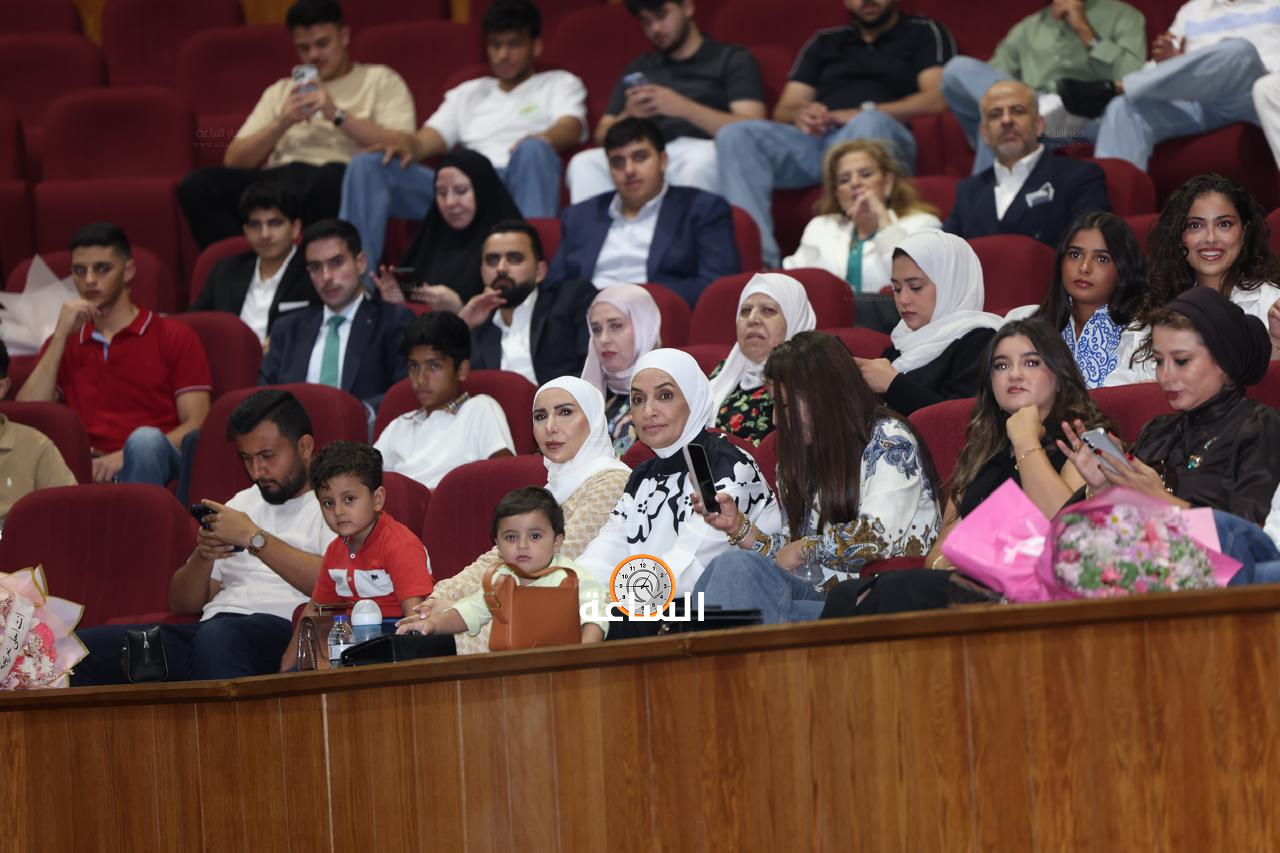 Madar Al-Saa Images 0.5501731006712496