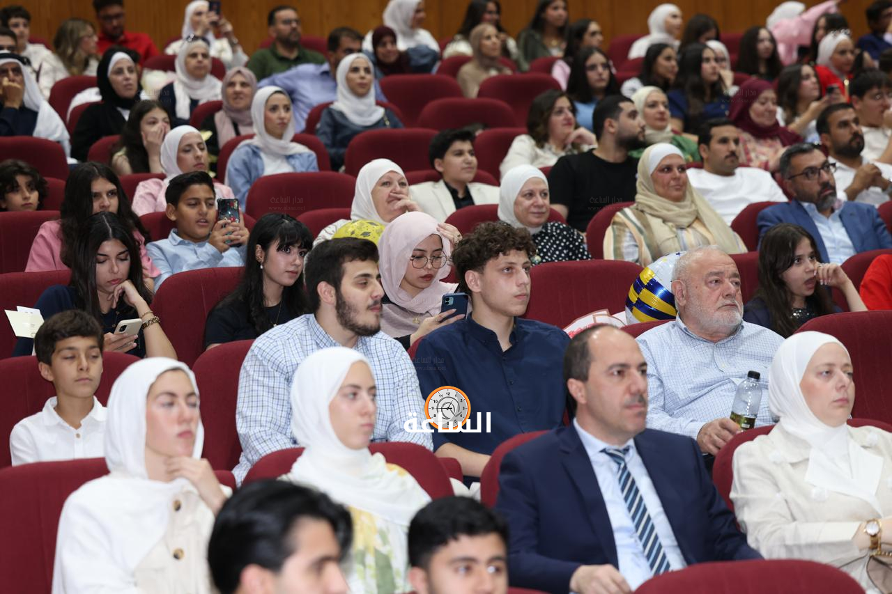 Madar Al-Saa Images 0.5546132489505724
