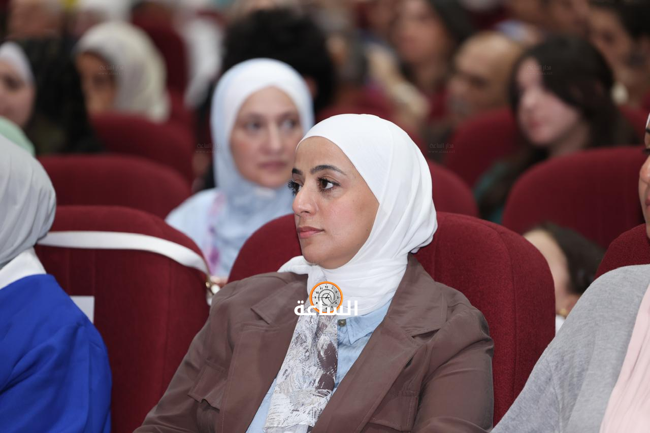 Madar Al-Saa Images 0.019571805647689122