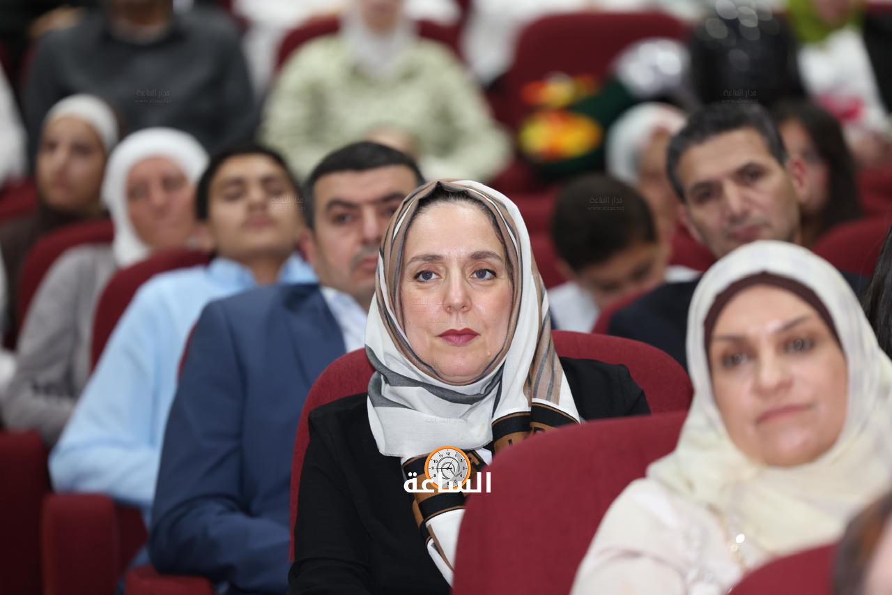 Madar Al-Saa Images 0.23216409027659946