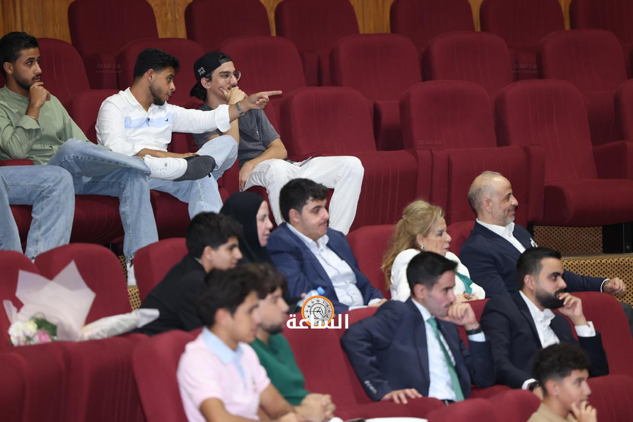 Madar Al-Saa Images 0.20985354332830553