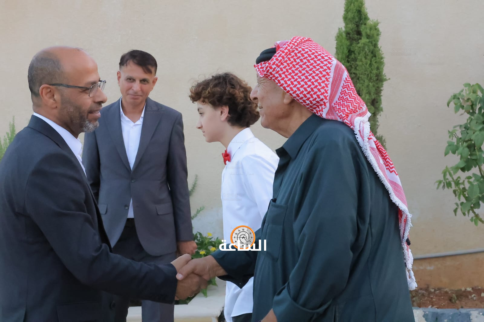 Madar Al-Saa Images 0.3107458050733718