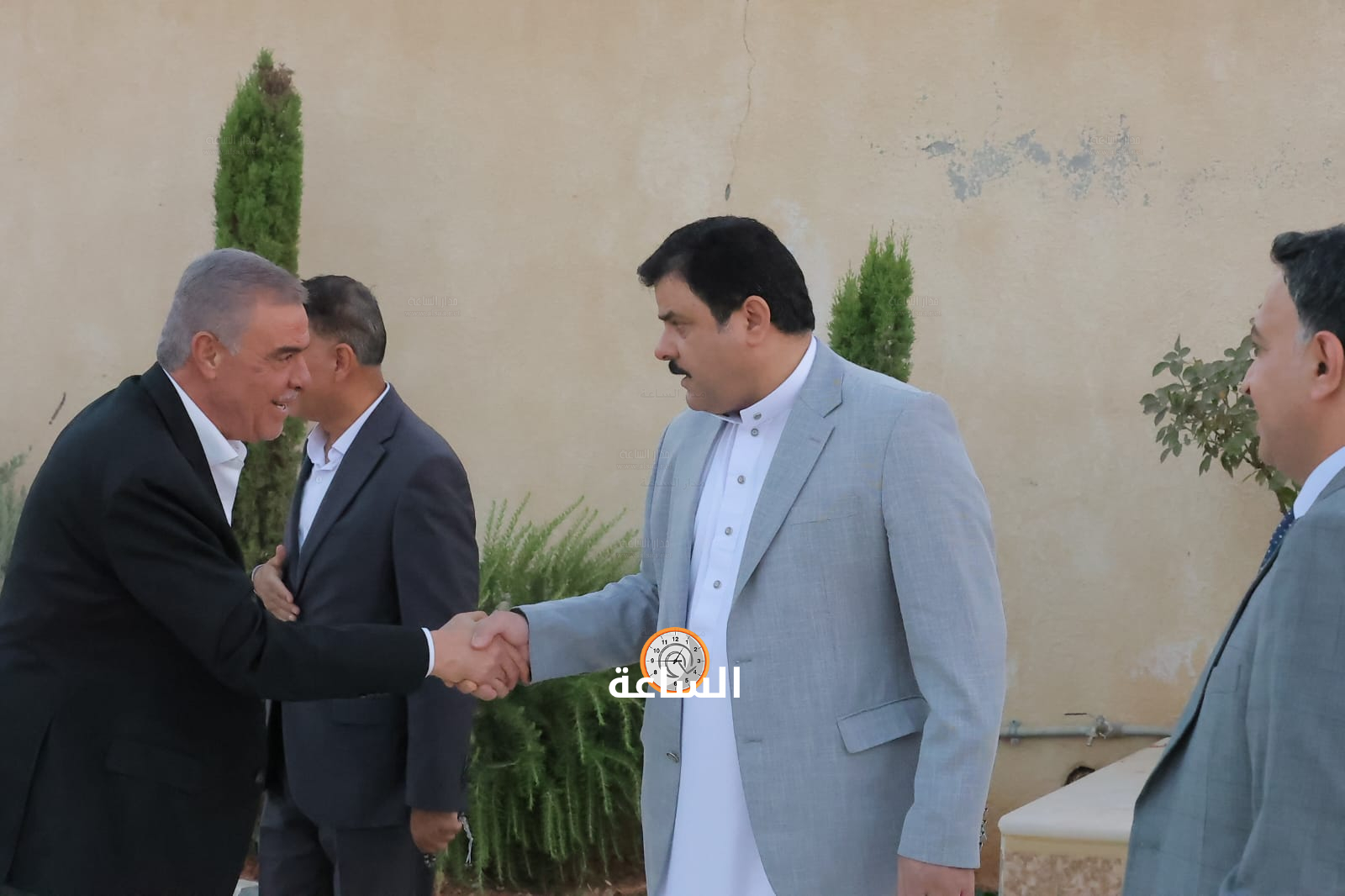 Madar Al-Saa Images 0.8499945518892601