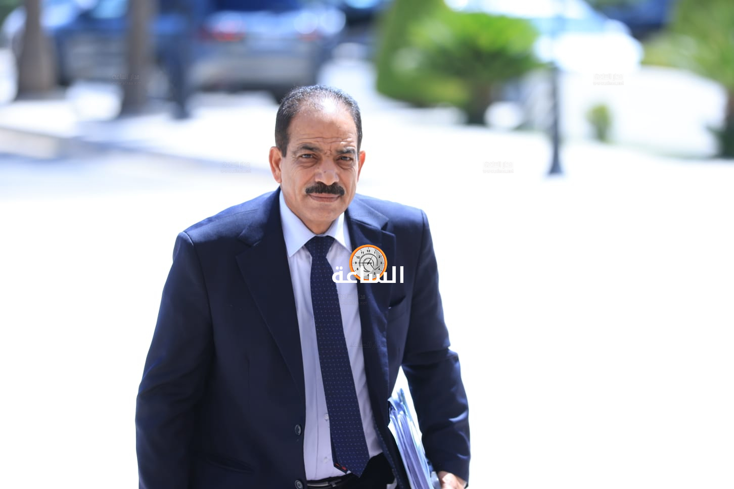Madar Al-Saa Images 0.10533352655633588