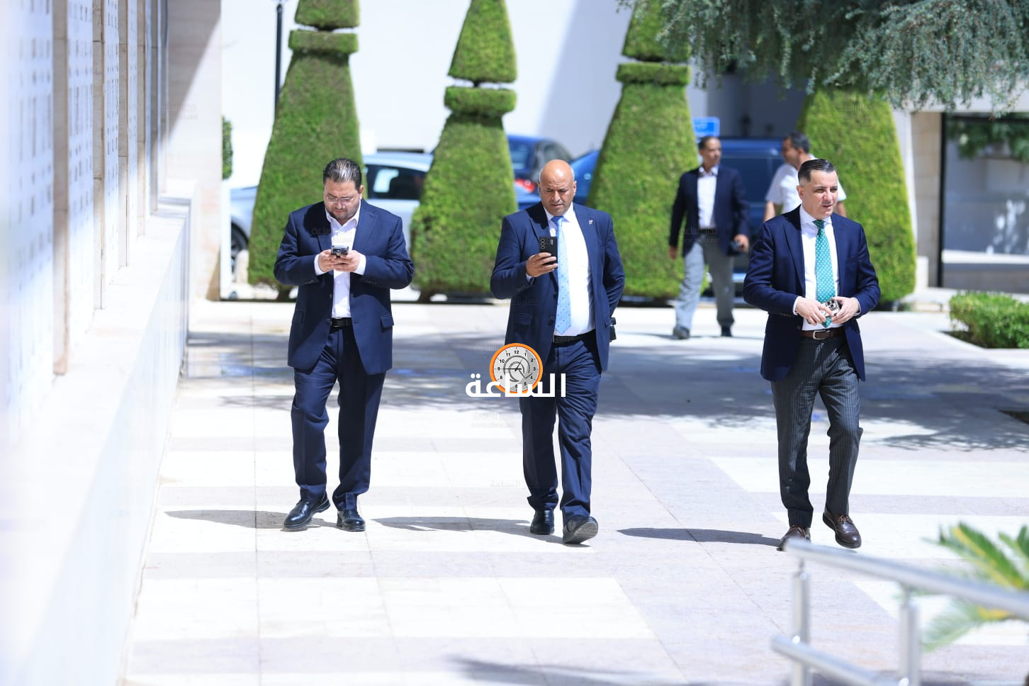 Madar Al-Saa Images 0.9754572580208565
