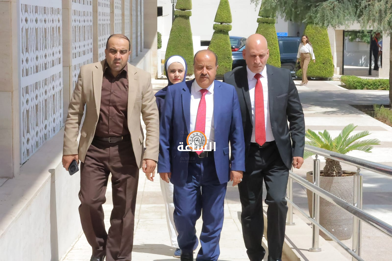 Madar Al-Saa Images 0.059969213584213144