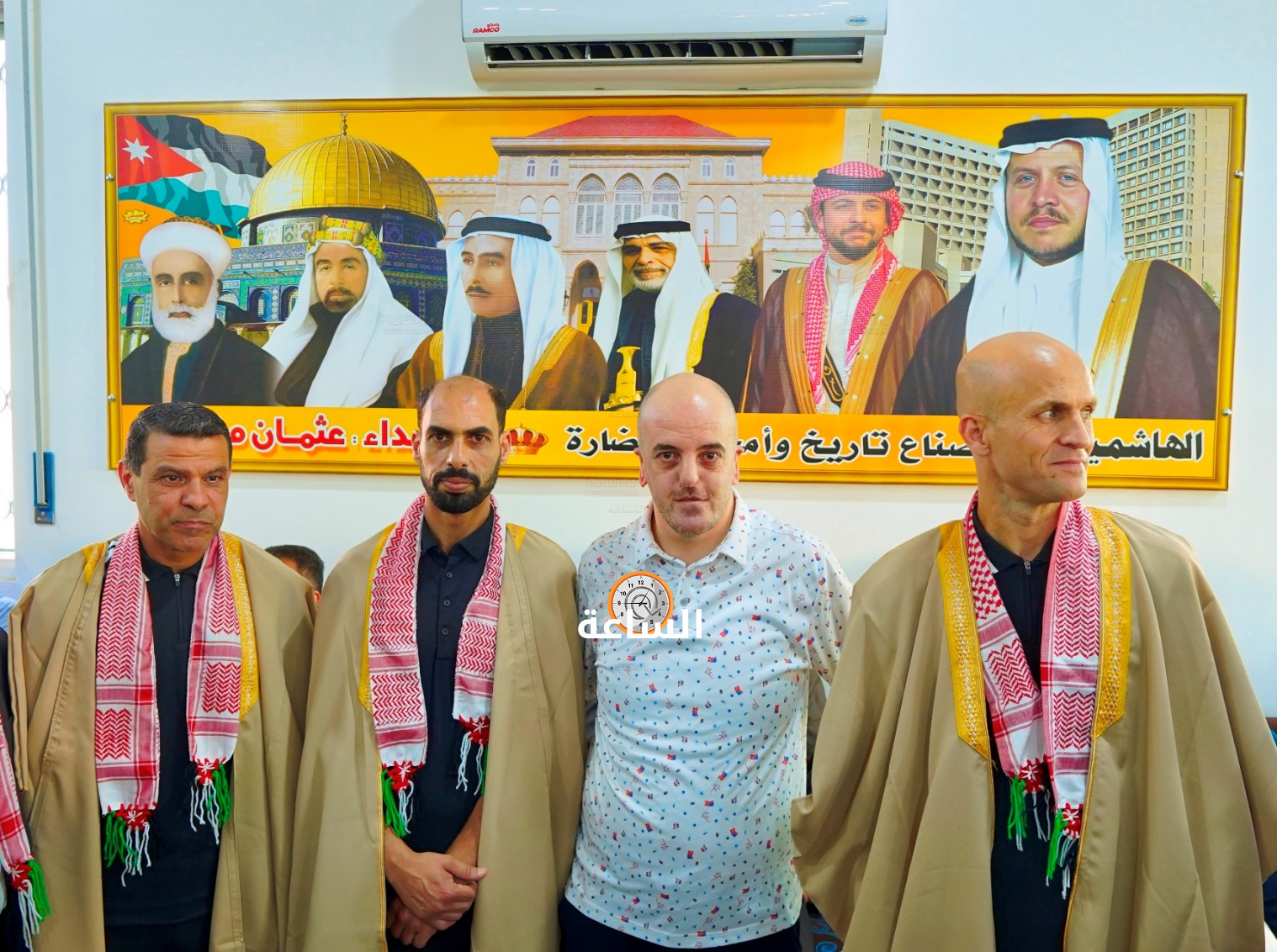 Madar Al-Saa Images 0.4217068594109207