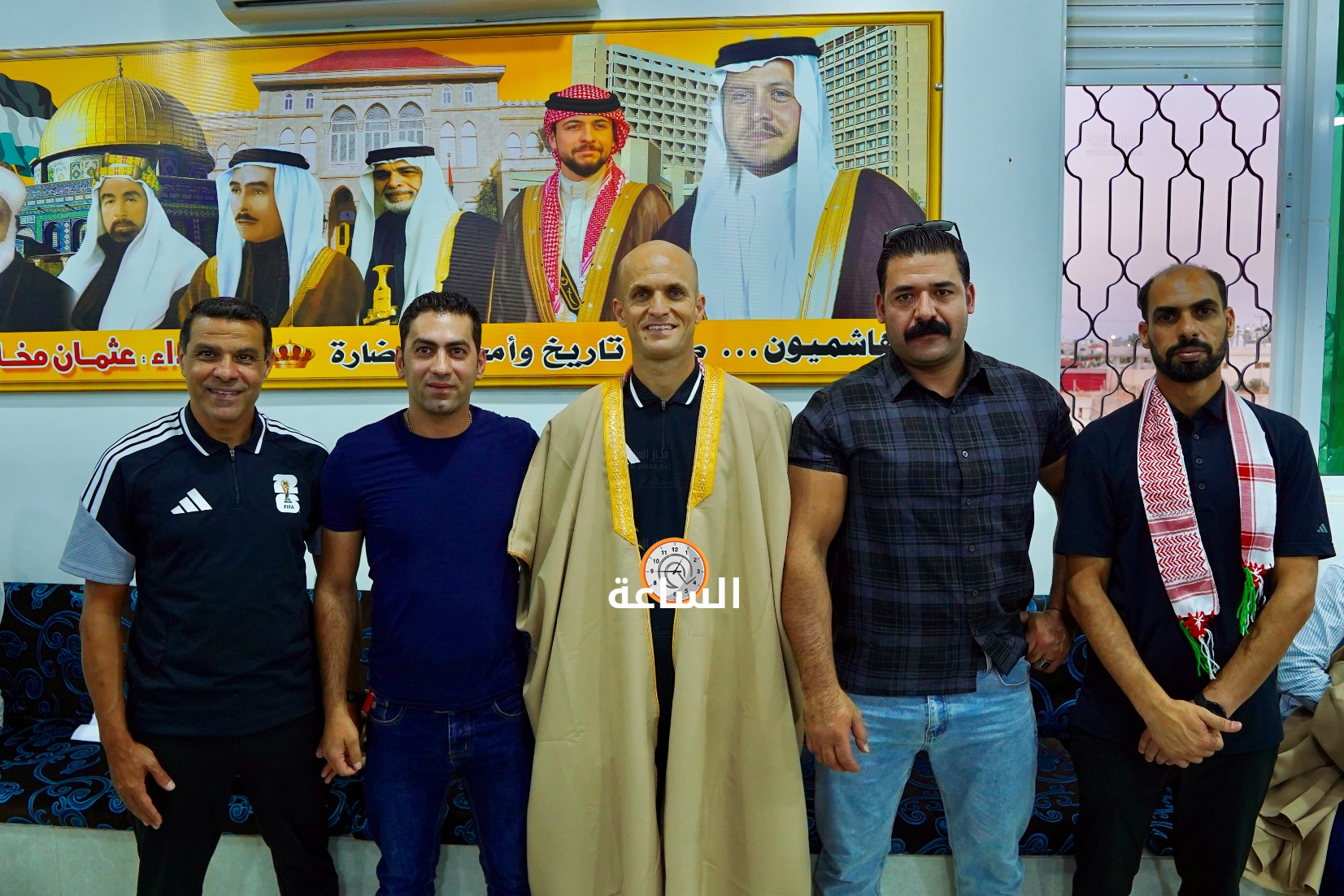 Madar Al-Saa Images 0.6065083096365352