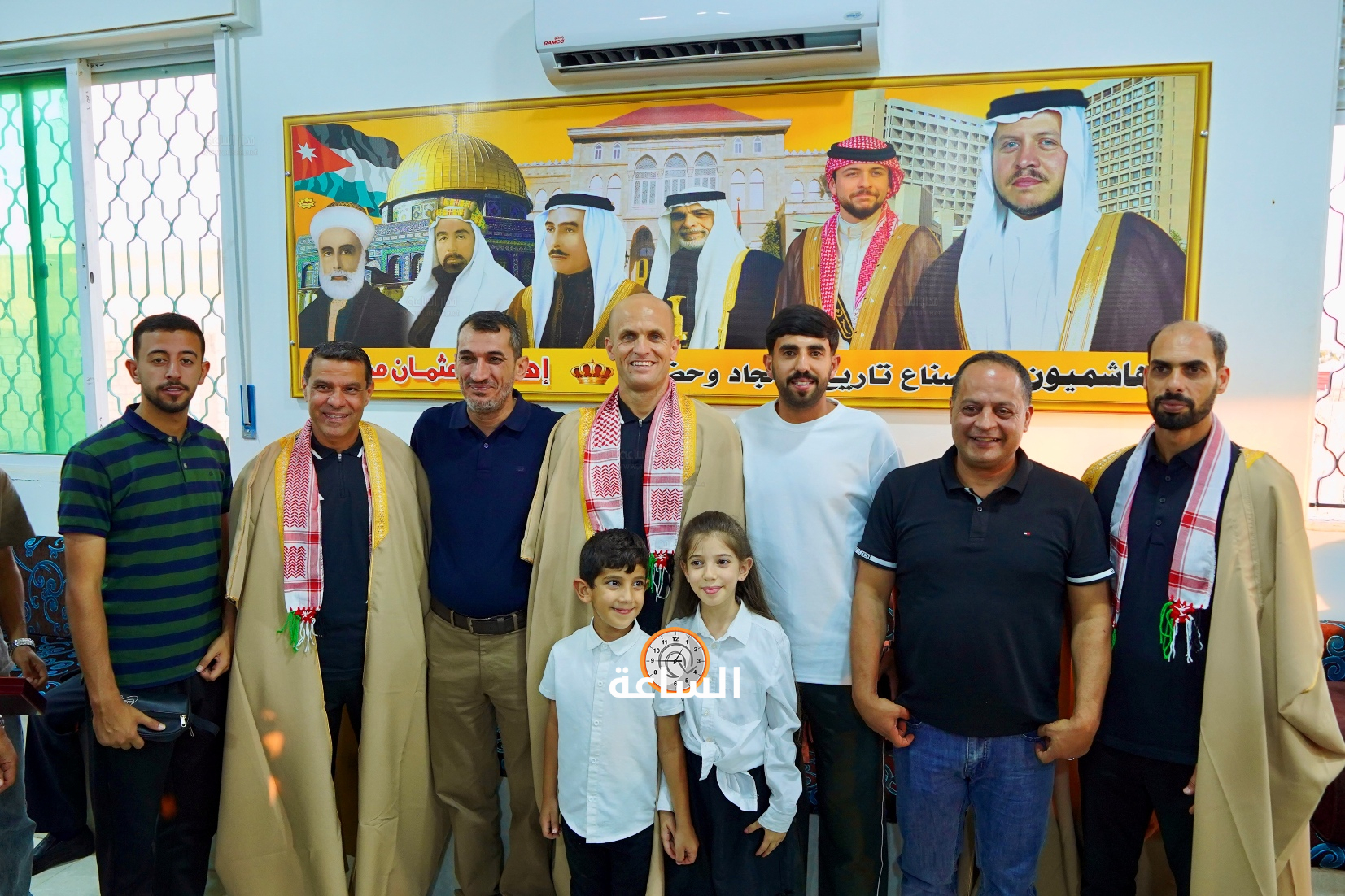 Madar Al-Saa Images 0.9677149619978411