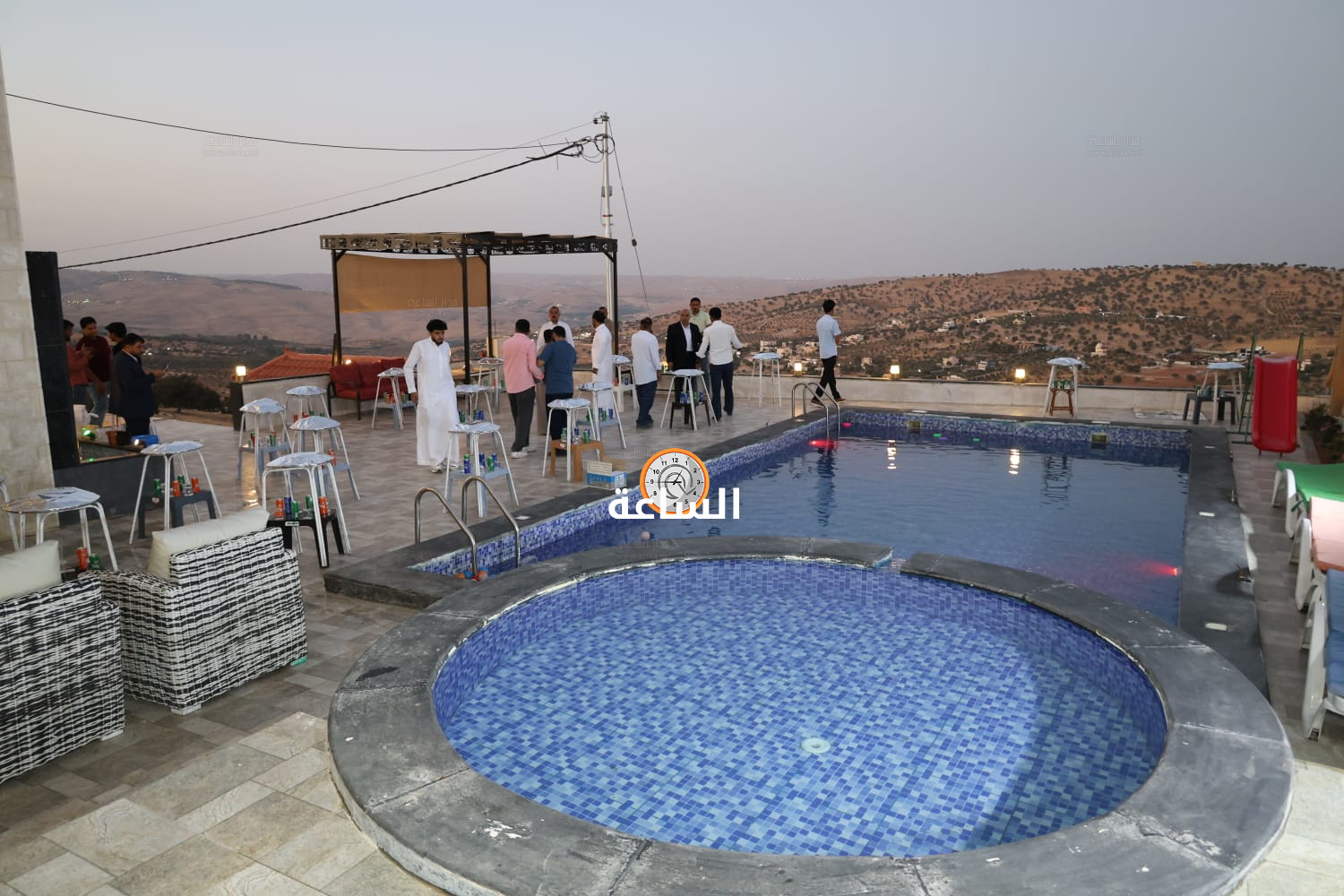 Madar Al-Saa Images 0.8727477288996209