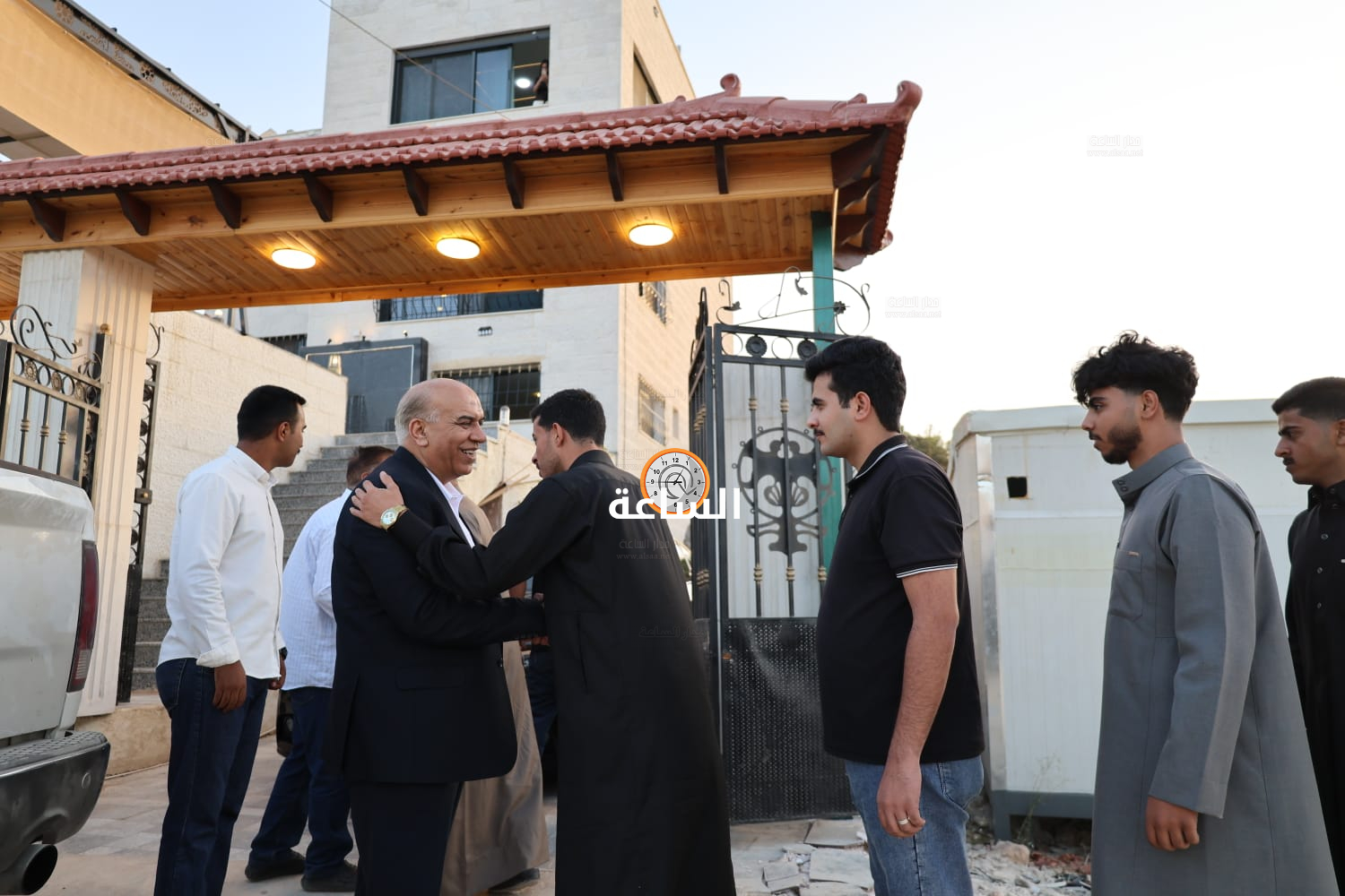 Madar Al-Saa Images 0.9248864702763628