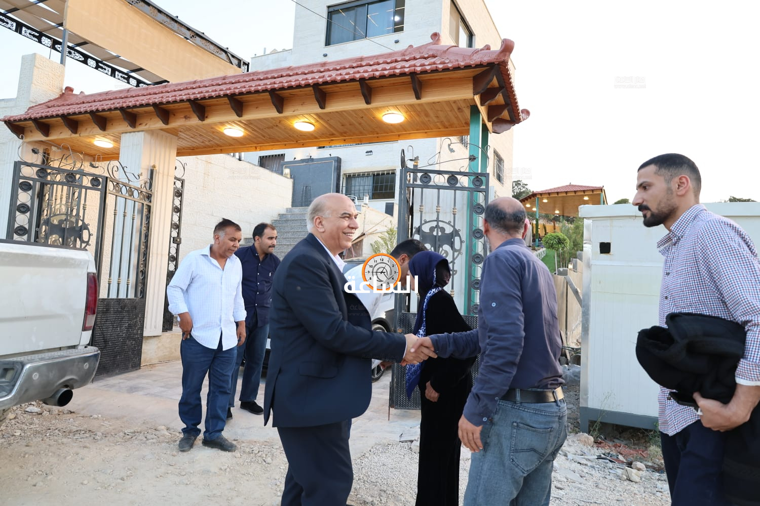 Madar Al-Saa Images 0.412340296780794