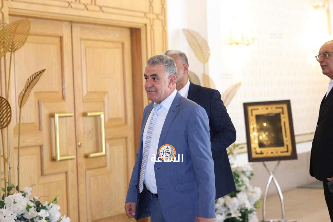 Madar Al-Saa Images 0.9375297511472243