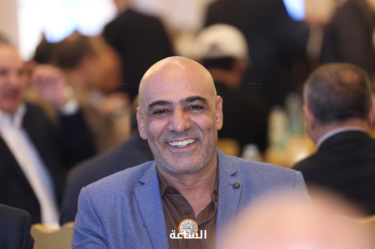 Madar Al-Saa Images 0.8584174161843392