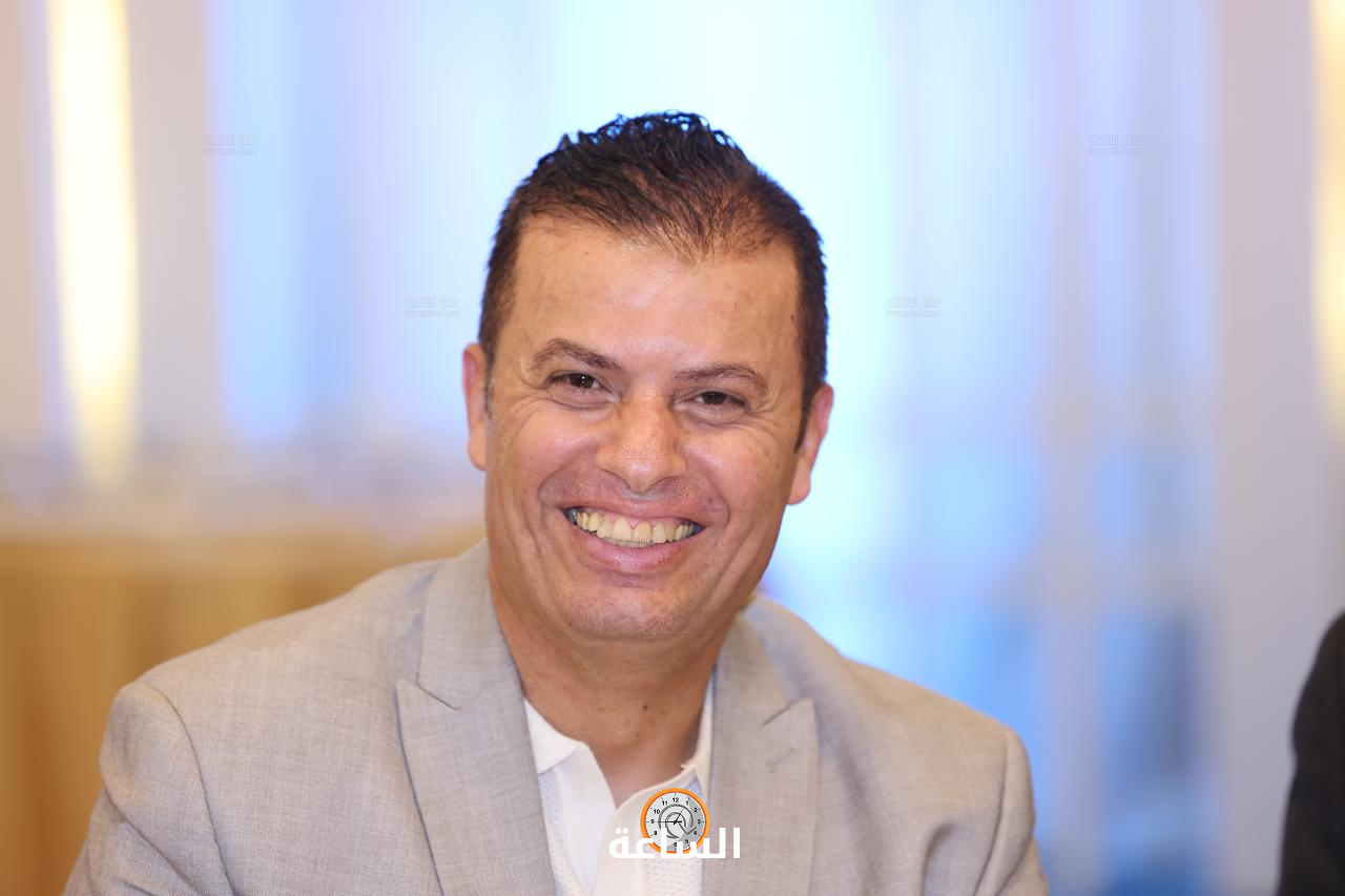Madar Al-Saa Images 0.38539066344903783