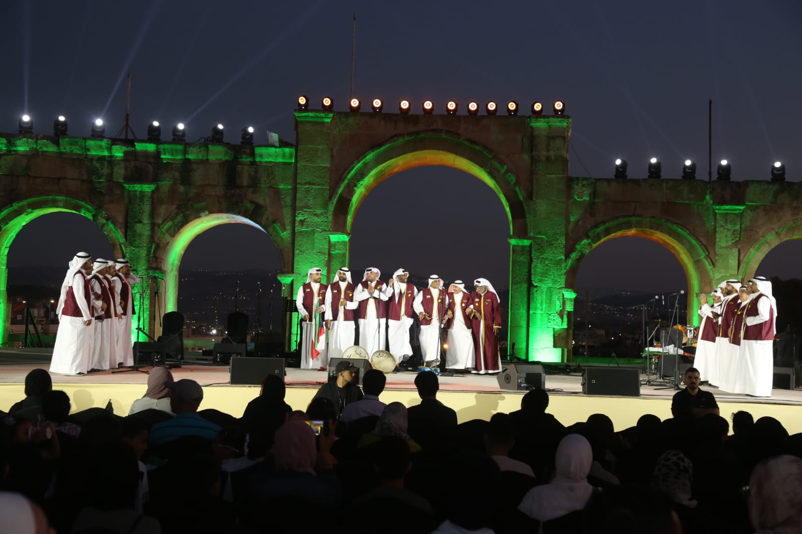 Madar Al-Saa Images 0.2961377836329565