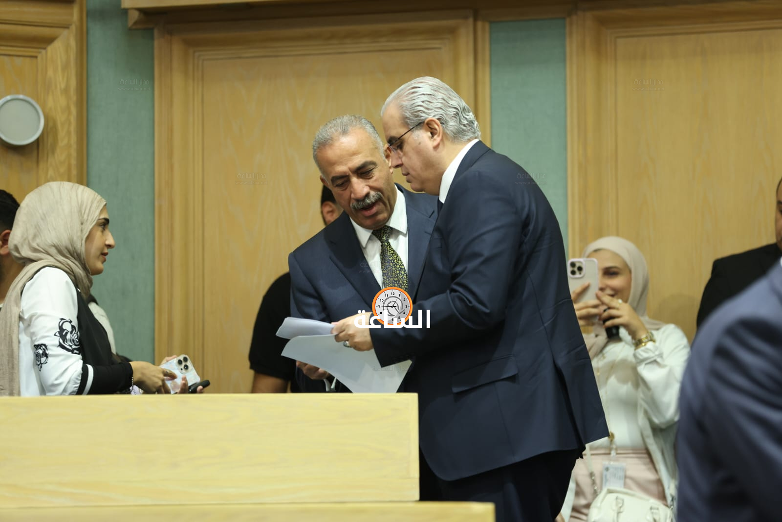 Madar Al-Saa Images 0.7947157479926065